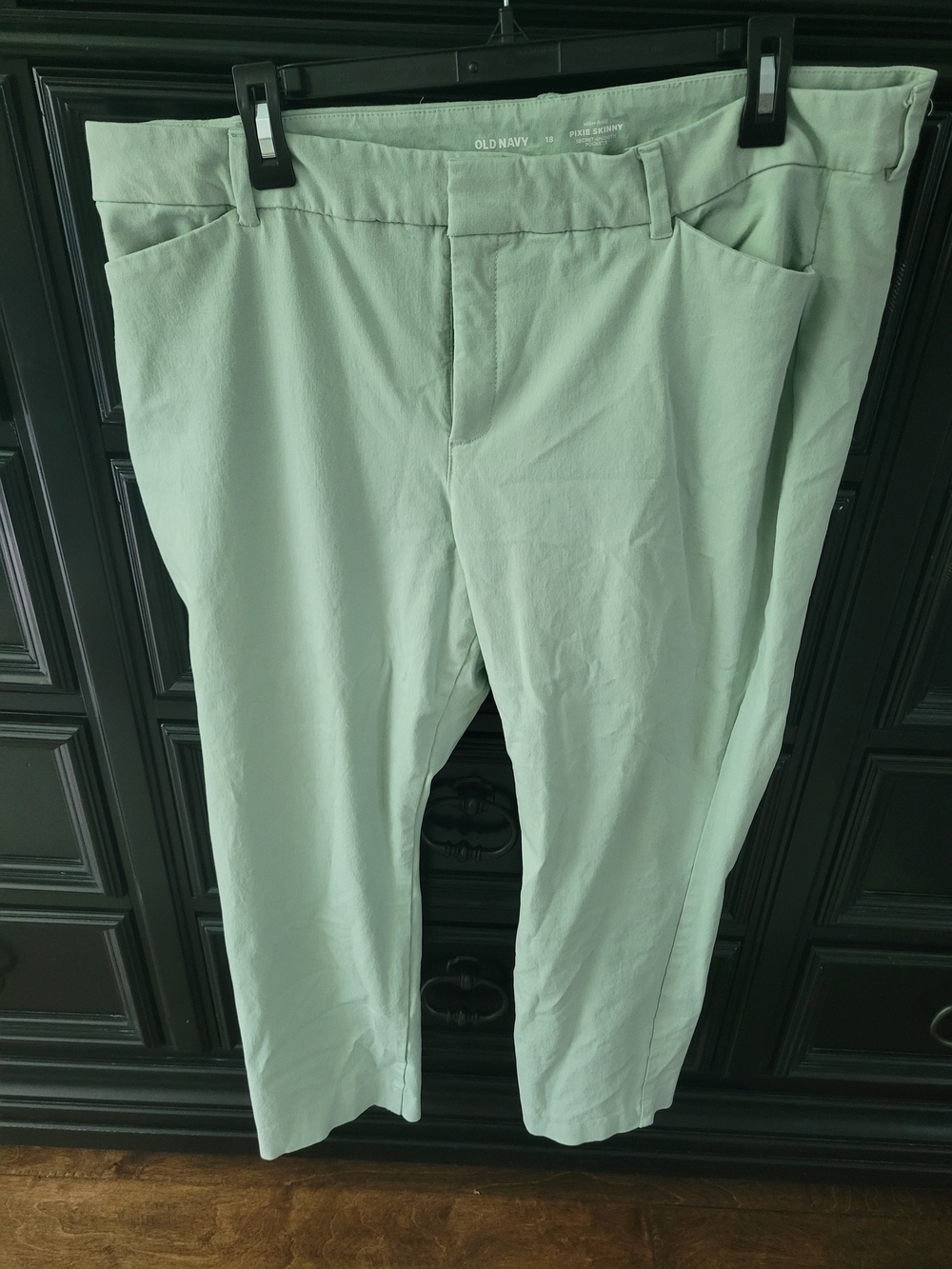 Old Navy Women's Mint Green Pixie Skinny Pants